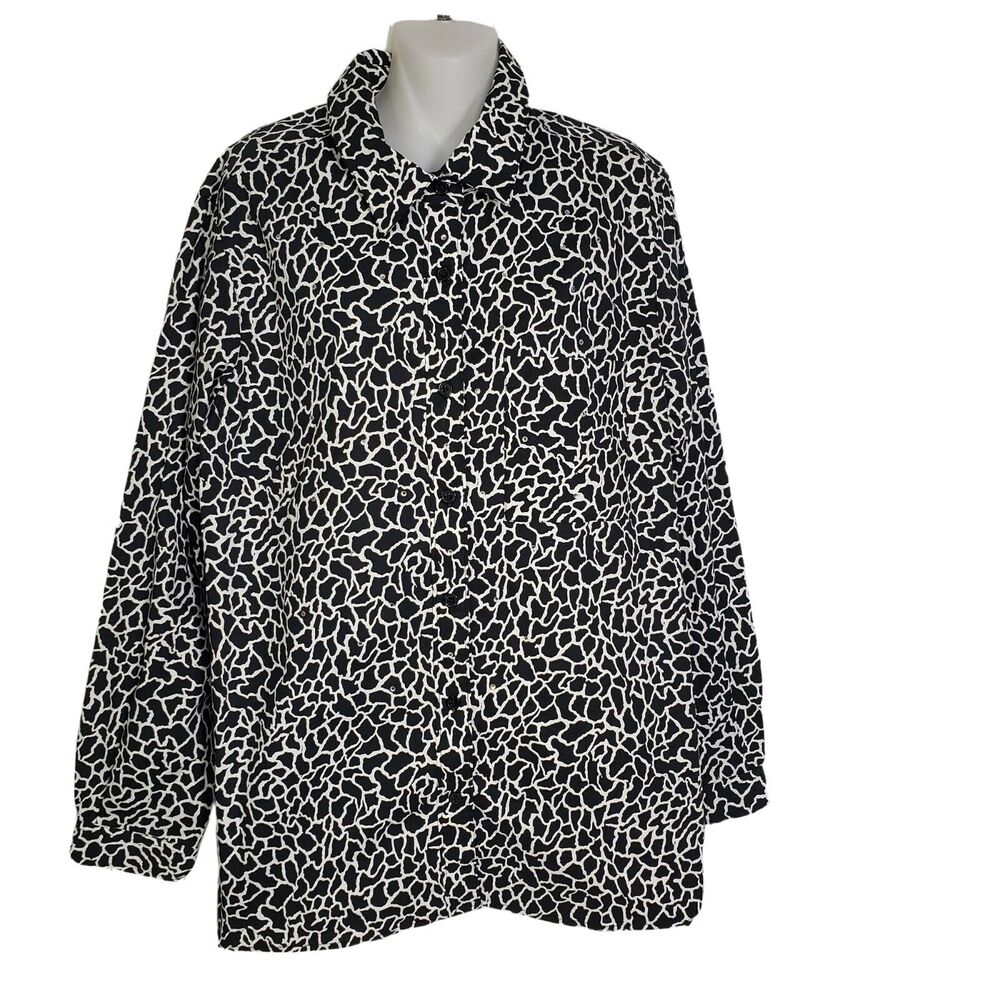 Quacker Factory Women Shirt Large Animal Print Stretch Rhinestone Studded Pocket